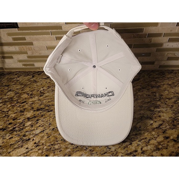 Boston Celtics Hat Cap Adjustable Strapback Basketball White Mens NWT 2005 - Picture 6 of 8